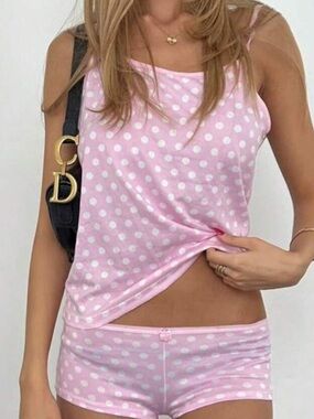 pink polka dot top